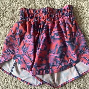 super cute lulu shorts!!! never worn